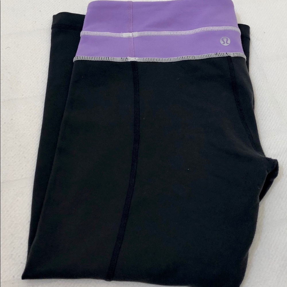 SOLD Lululemon yoga legging crop Capri stretch - Picture 3 of 8
